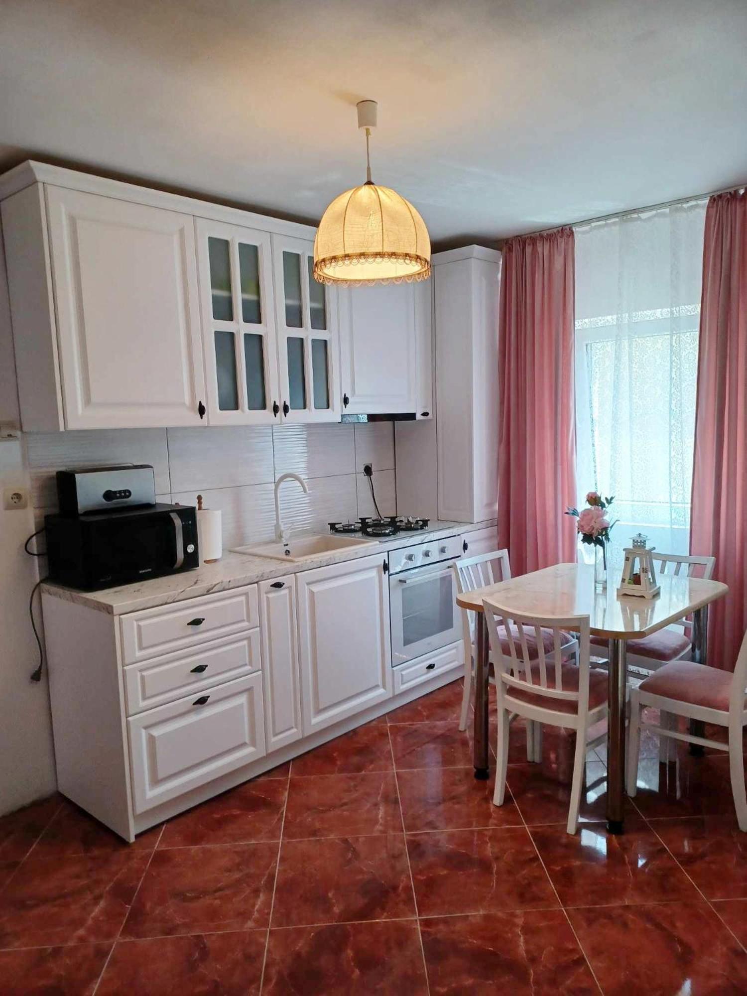 Appartamento Parc Side Apartament Bistriţa Esterno foto